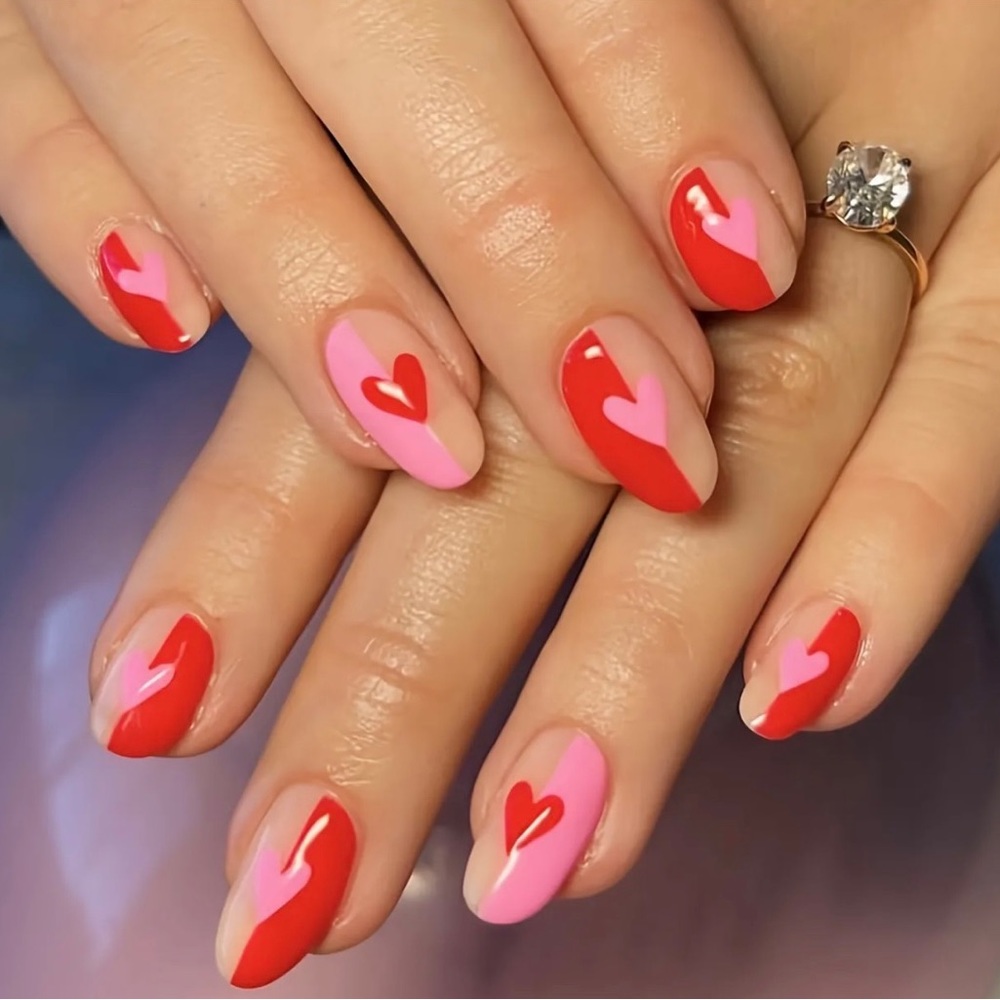 Valentine's Day Press On Nails Trending! (Nail Glue Included!)